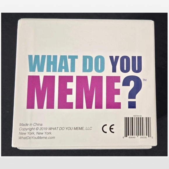 Party Game Adults Unisex WHAT DO YOU MEME? Card Fun 2019 - Picture 14 of 14